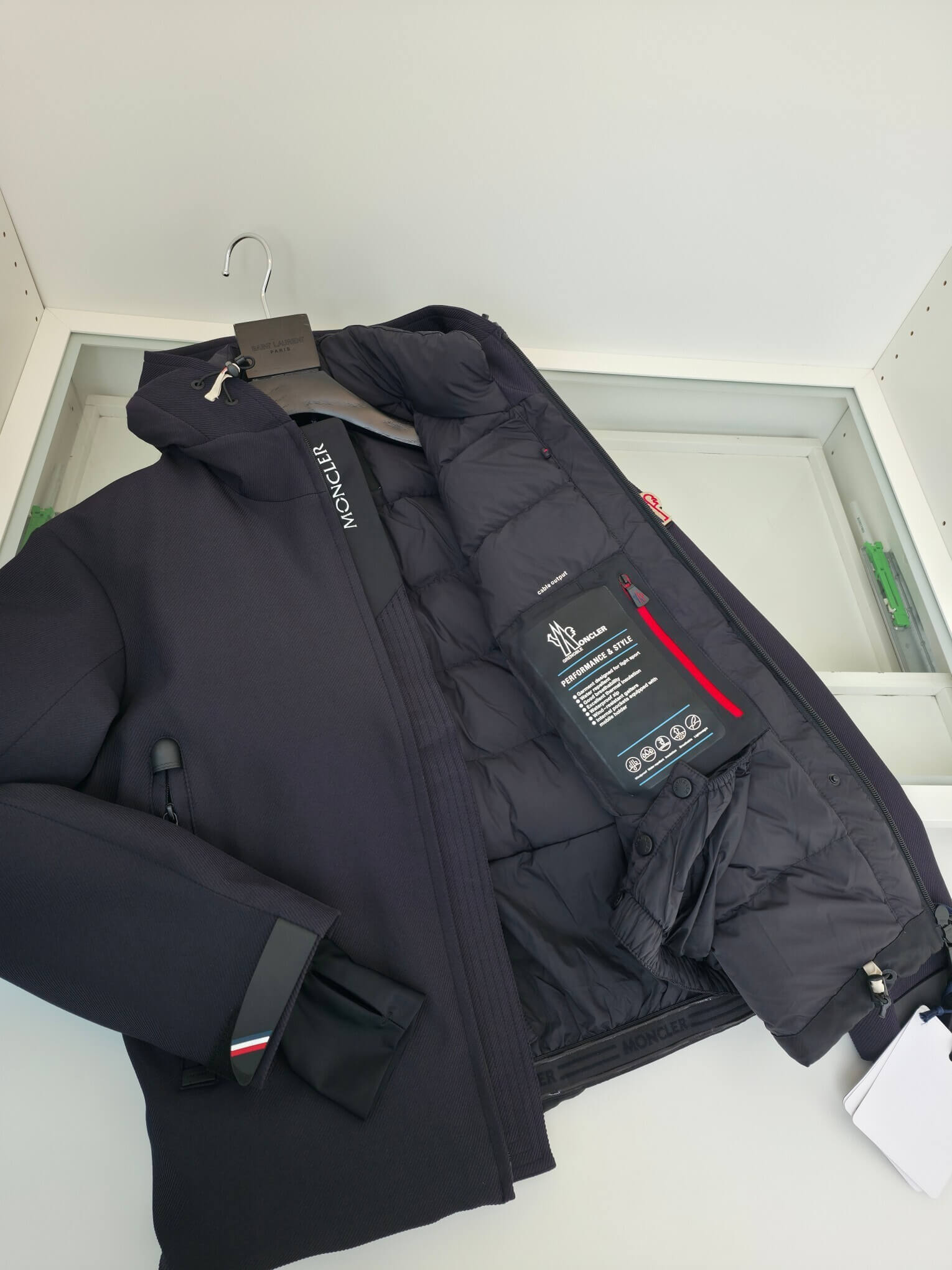 Moncler Grenoble Black Praz Down Jacket. – HolloMen