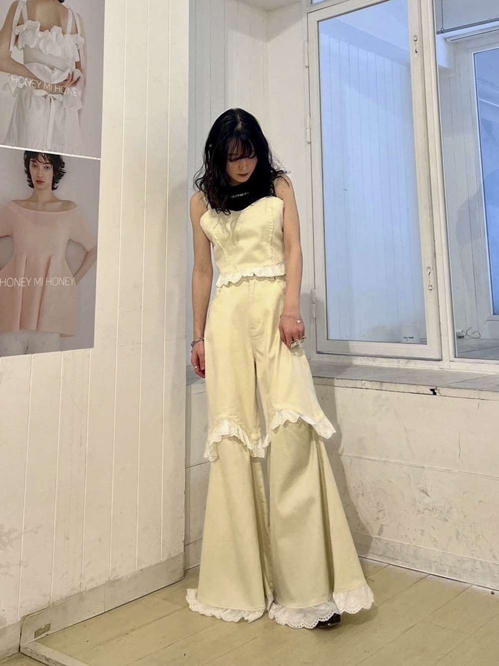 HONEY MI HONEY｜cotton frill denim bustier｜コットンフリルが映える