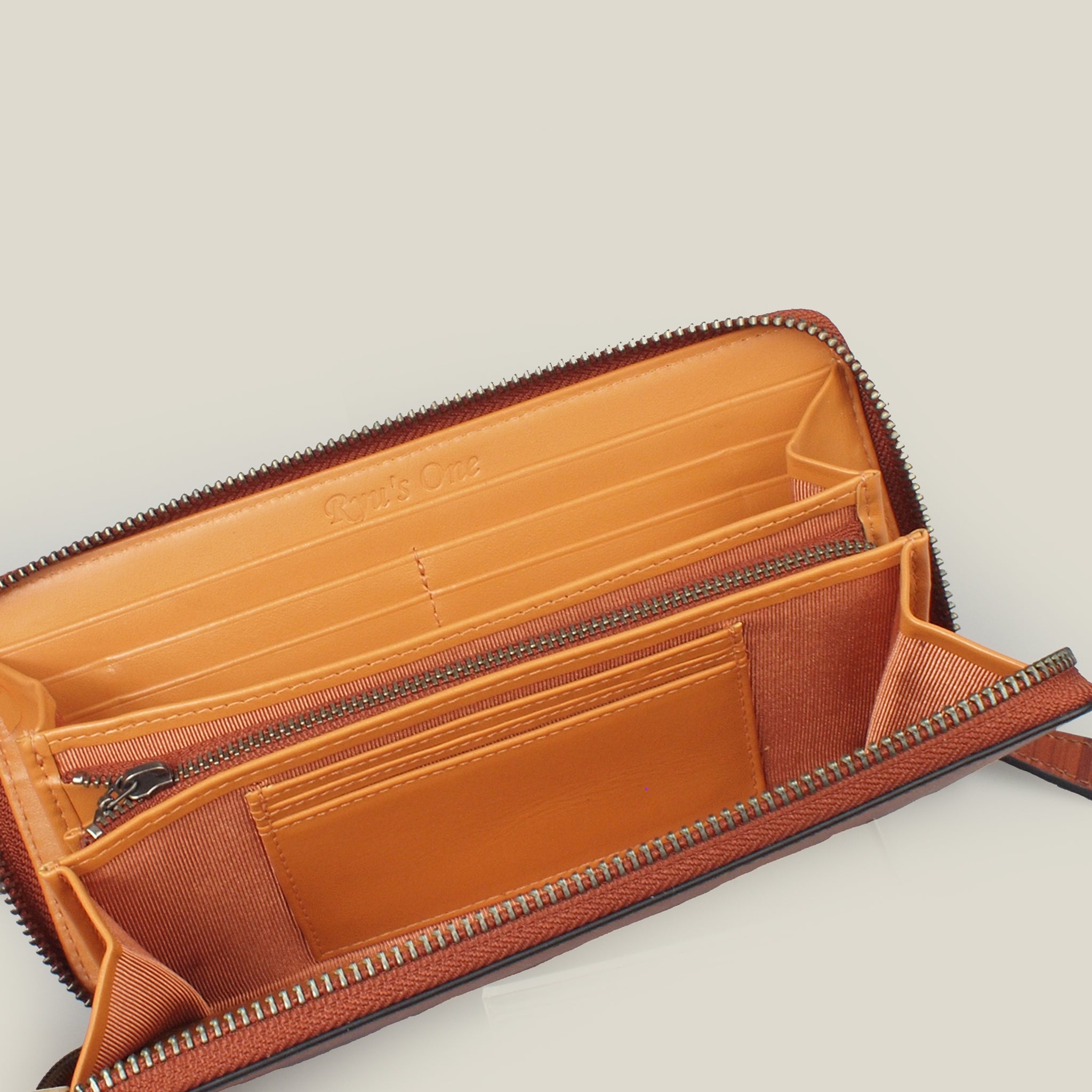 海外製／木目調／牛革／レザー／長財布／ラウンド財布／ファスナー