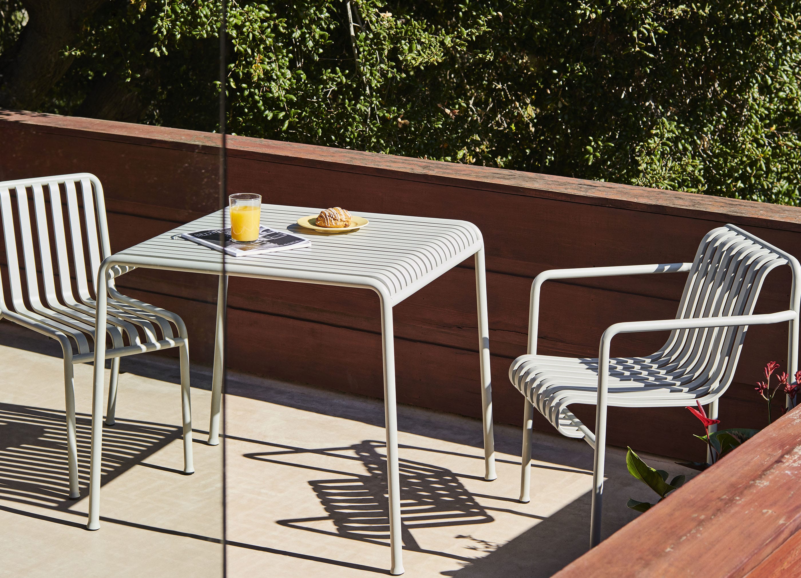 PALISSADE LOUNGE CHAIR LOW - チェア | 【公式】HAYオンラインストア