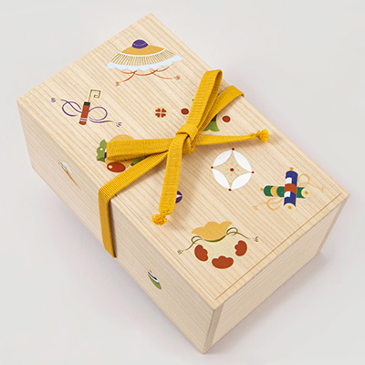 桐のお針箱（中） 〈宝尽くし〉 ｜ 桐箱・京都 堀川五条 - 株式会社箱