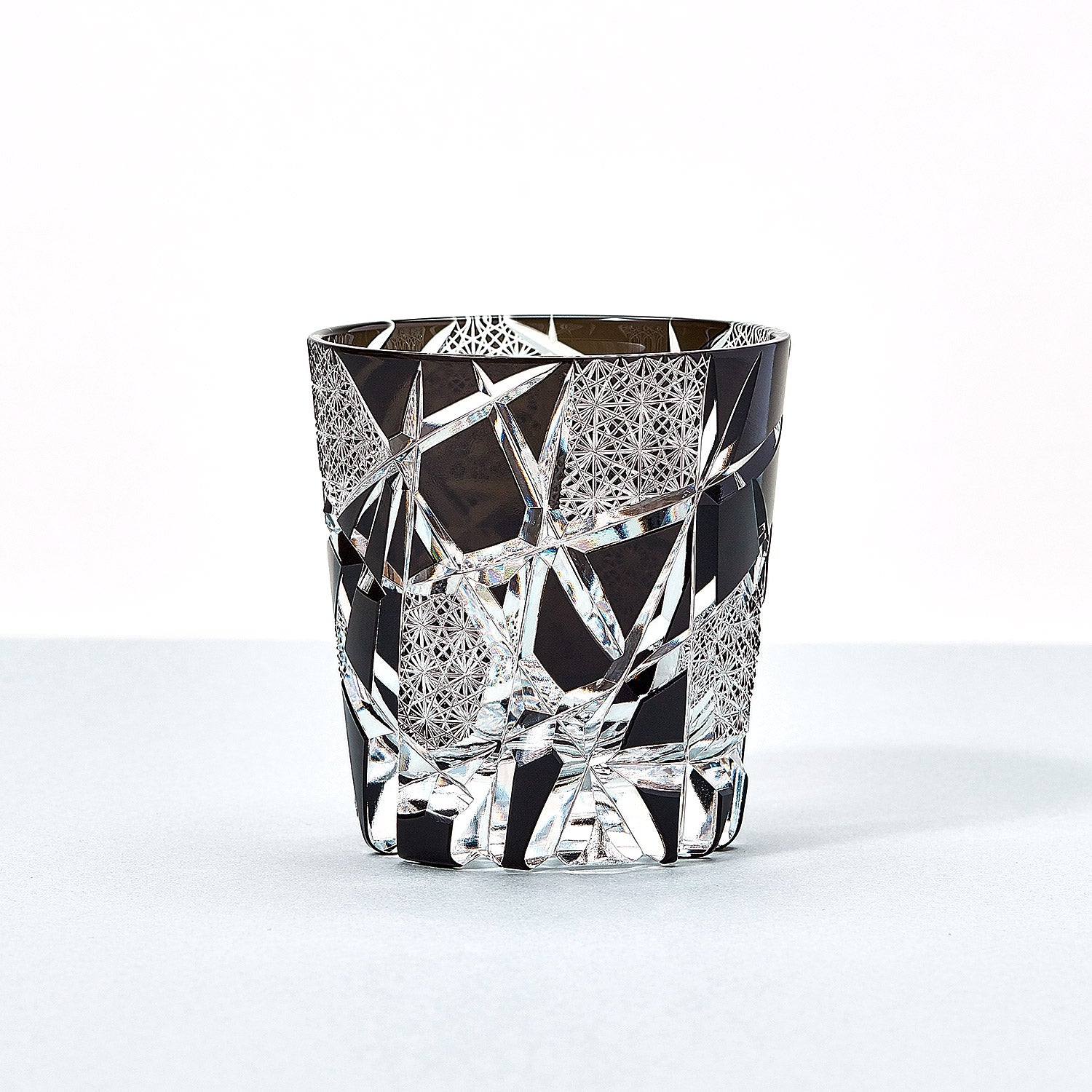 crack（黒） | PRODUCTS | 江戸切子ブランドのhaku硝子