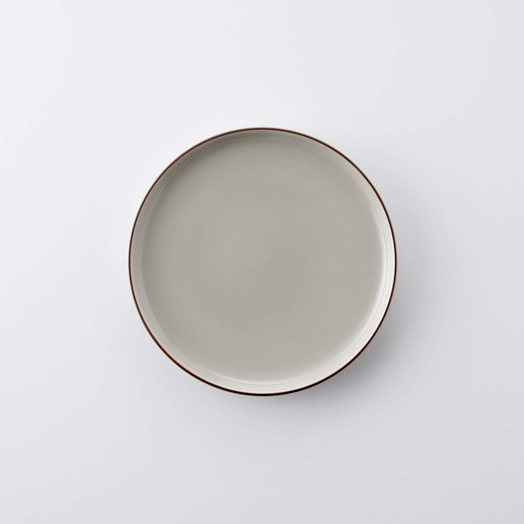 DAYS 18cmプレート サンドグリーンマット | 白山陶器直営オンラインストア