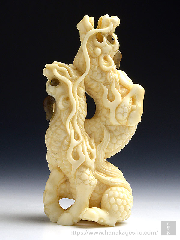 双麒麟 | 齋藤美洲 根付彫刻展