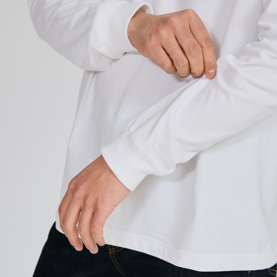 大きいサイズ ビーフィーロングスリーブTシャツ ホワイト | ヘインズの