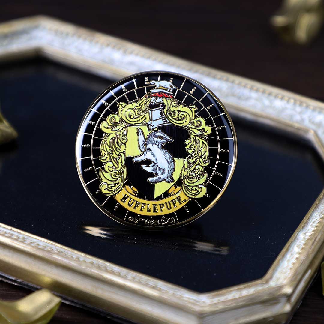 単品販売】金バッジ ホグワーツ 全10種 | ハリー・ポッター マホウドコロ