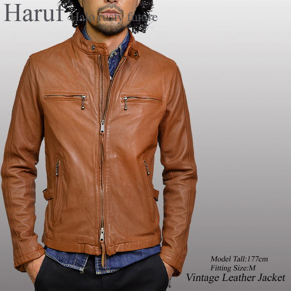 シンプルでおしゃれなキャメルカラーレザージャケット。製品洗いを施