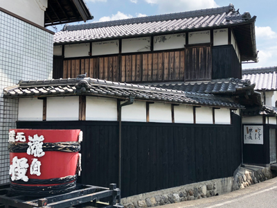 瀧自慢 滝水流 純米 辛口 / はせがわ酒店 オンライン店