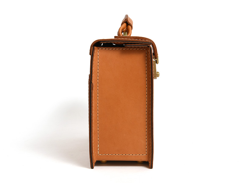 ビジネスにおすすめのパイロットケース / 革鞄のHERZ(ヘルツ)公式通販