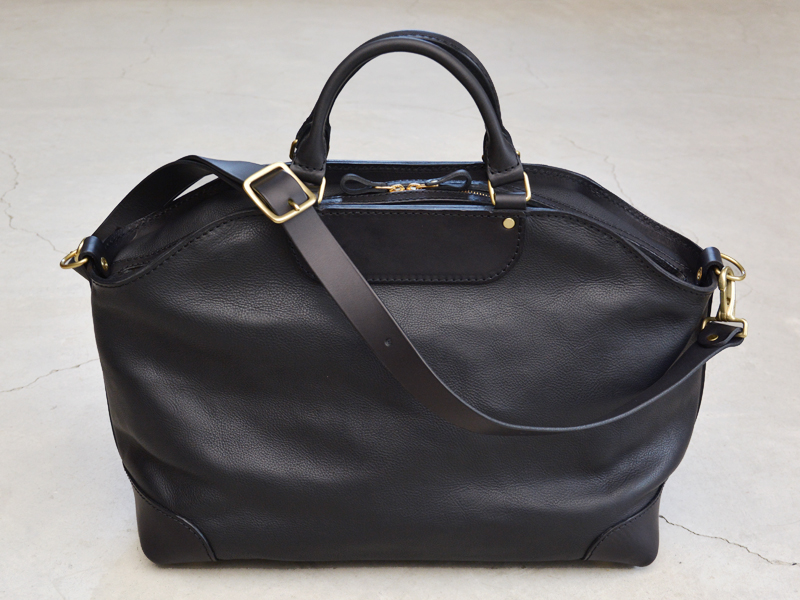 hertz 黒レザー ボストンバッグ 中型 ゴールド金具 ミネルバボックス革