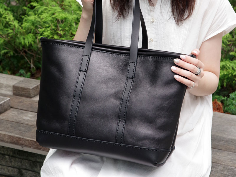 普遍的なデザインと丈夫で長く使えるケルントート / 革鞄のHERZ(ヘルツ