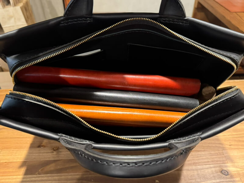 さまざまな二本手ビジネスバッグをピックアップしてみました！｜革鞄