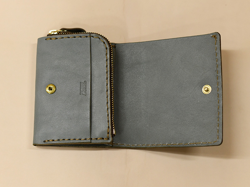オンラインショップのアイビーグレイアイテムより一部ご紹介｜革鞄・革