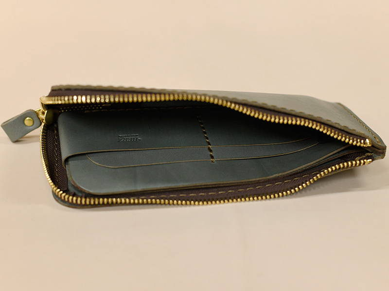 オンラインショップのアイビーグレイアイテムより一部ご紹介｜革鞄・革