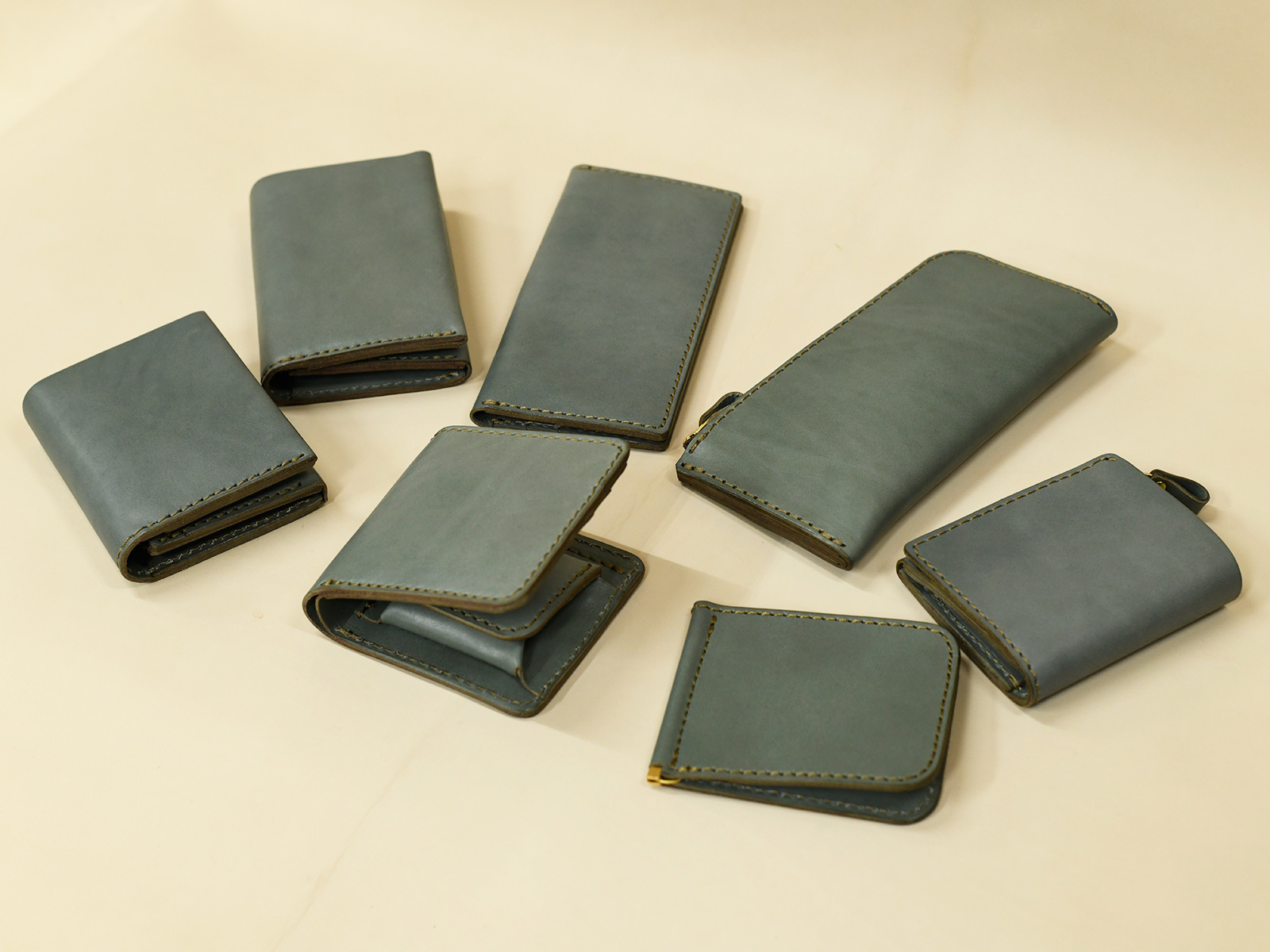 オンラインショップのアイビーグレイアイテムより一部ご紹介｜革鞄・革