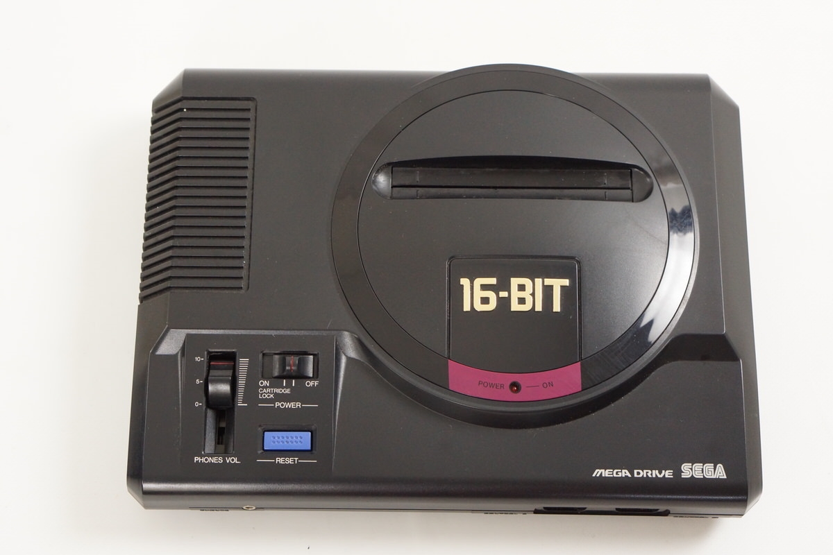 MEGA DRIVE PLUS 1 SONIC Console VA6 Boxed HAA-2510 Tested System