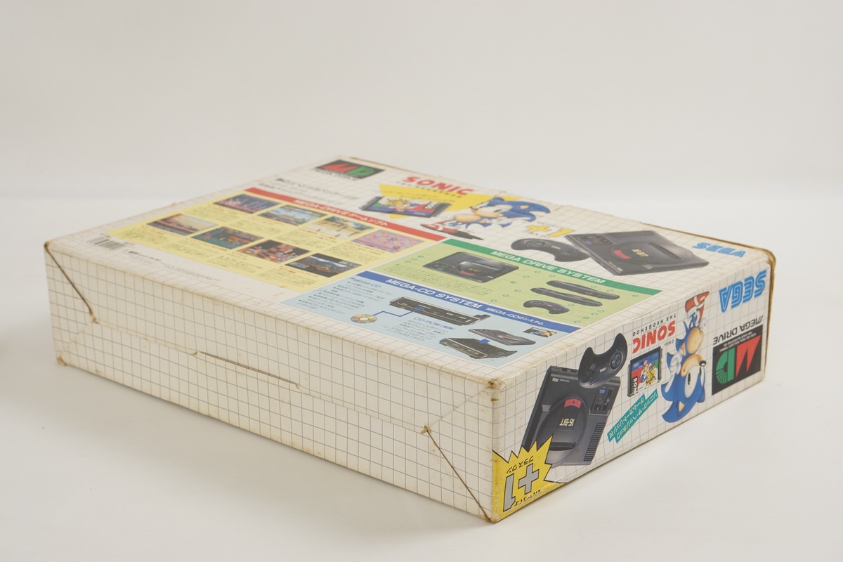 MEGA DRIVE PLUS 1 SONIC Console VA6 Boxed HAA-2510 Tested System