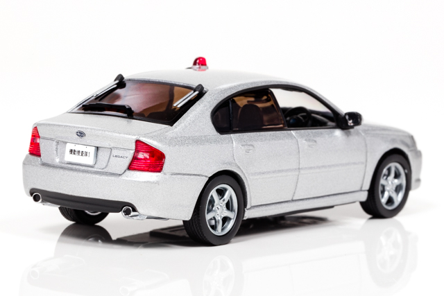 1/43 スバル レガシィ B4 2.0GT 2006 警察本部刑事部機動捜査隊車両