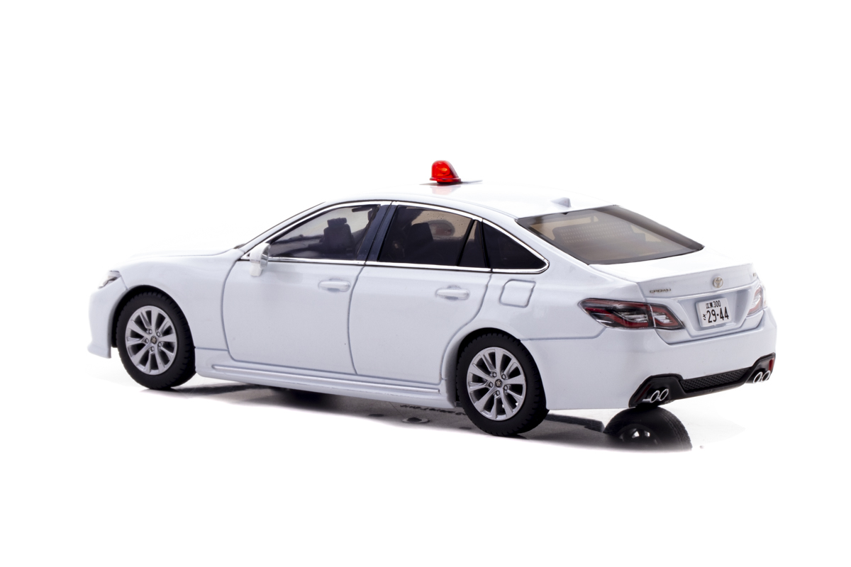 1/43 トヨタ クラウン (ARS220) 2022 警視庁高速道路交通警察隊車両