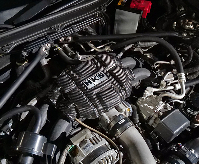 カーボン製エンジンカバー：BRZ