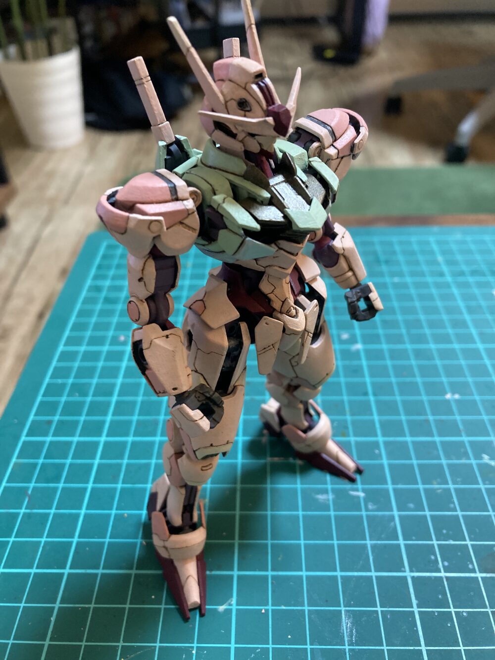 リアルタッチマーカーでお手軽スミ入れ！－HGガンダムエアリアルを作る