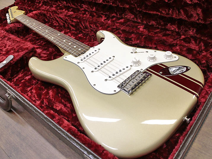 Fender USA John Mayer Stratocaster Shoreline Gold w/Racing Stripe