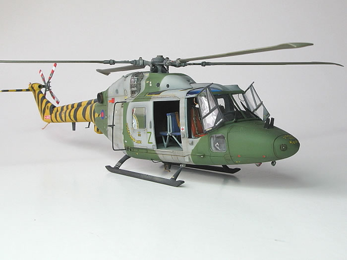 Airfix's 1/48 scale Westland Lynx AH-7 b y Steve Pritchard