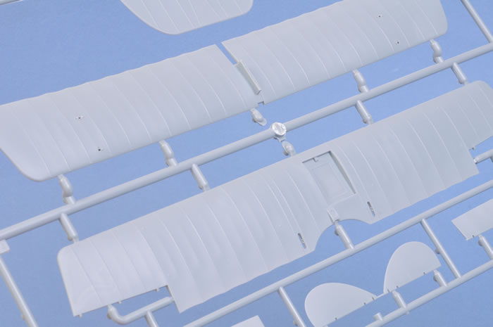 Roland D.VIa Review by Brett Green (Wingnut Wings 1/32)