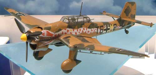 ハセガワ ユンカース Ju87R-2 スツーカ 第2急降下爆撃航空団 1/48