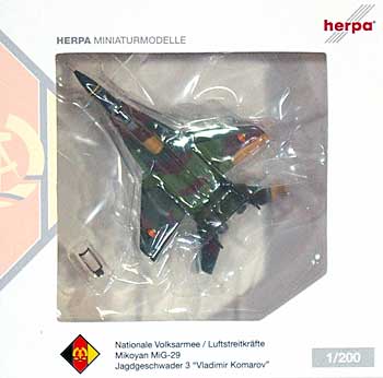 herpa Wings （ヘルパ ウイングス） MiG-29 フルクラム 東ドイツ人民