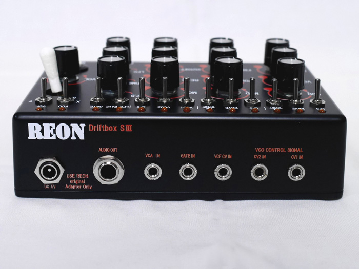 シンセサイザーメーカー「REON」の情報ページ