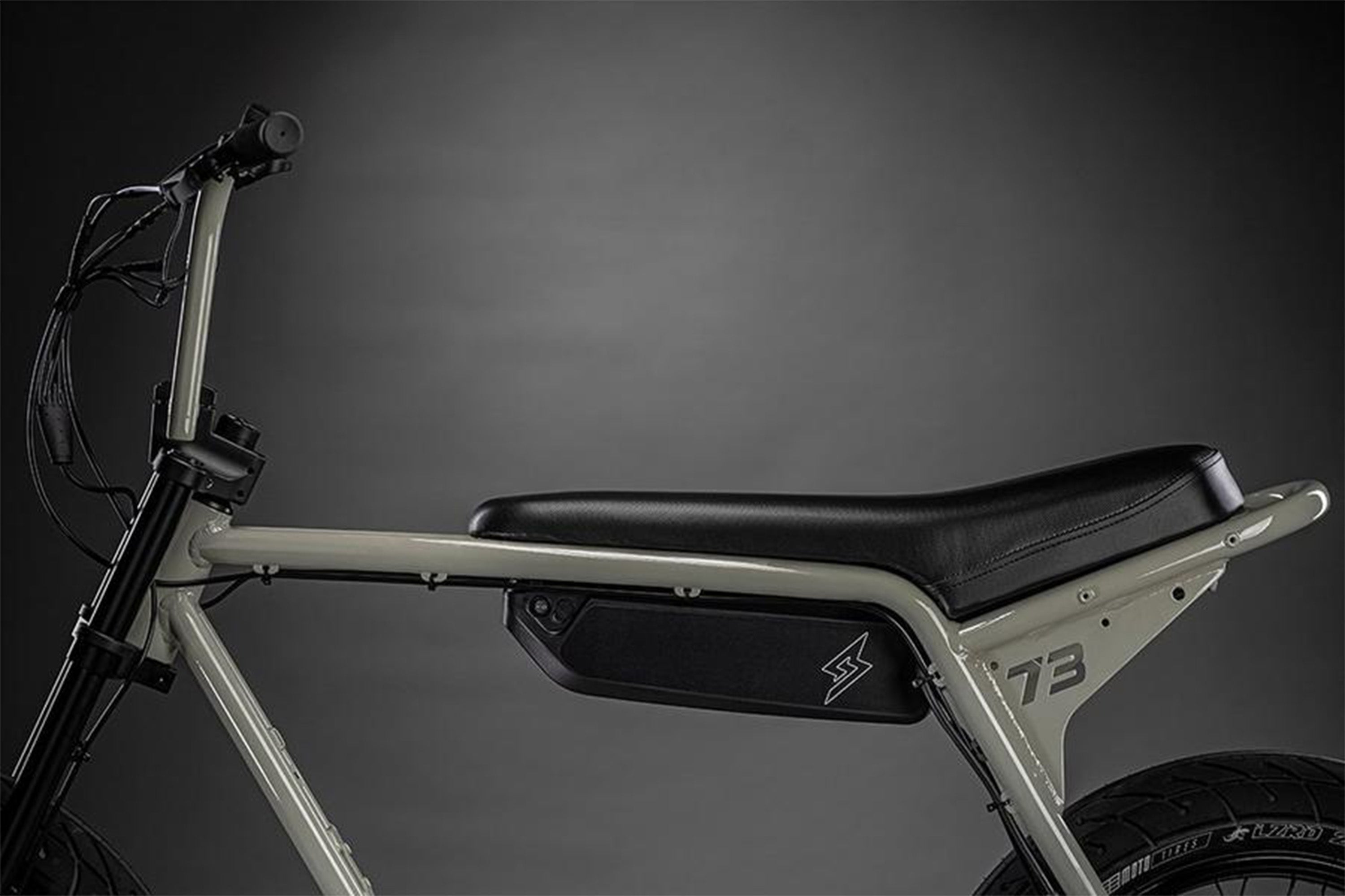 FS-V0046-TT-HS-4.jpg?v=