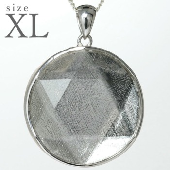 高品質]ブラジル産ロードナイトペンダントトップ（シルバー925/18kGP