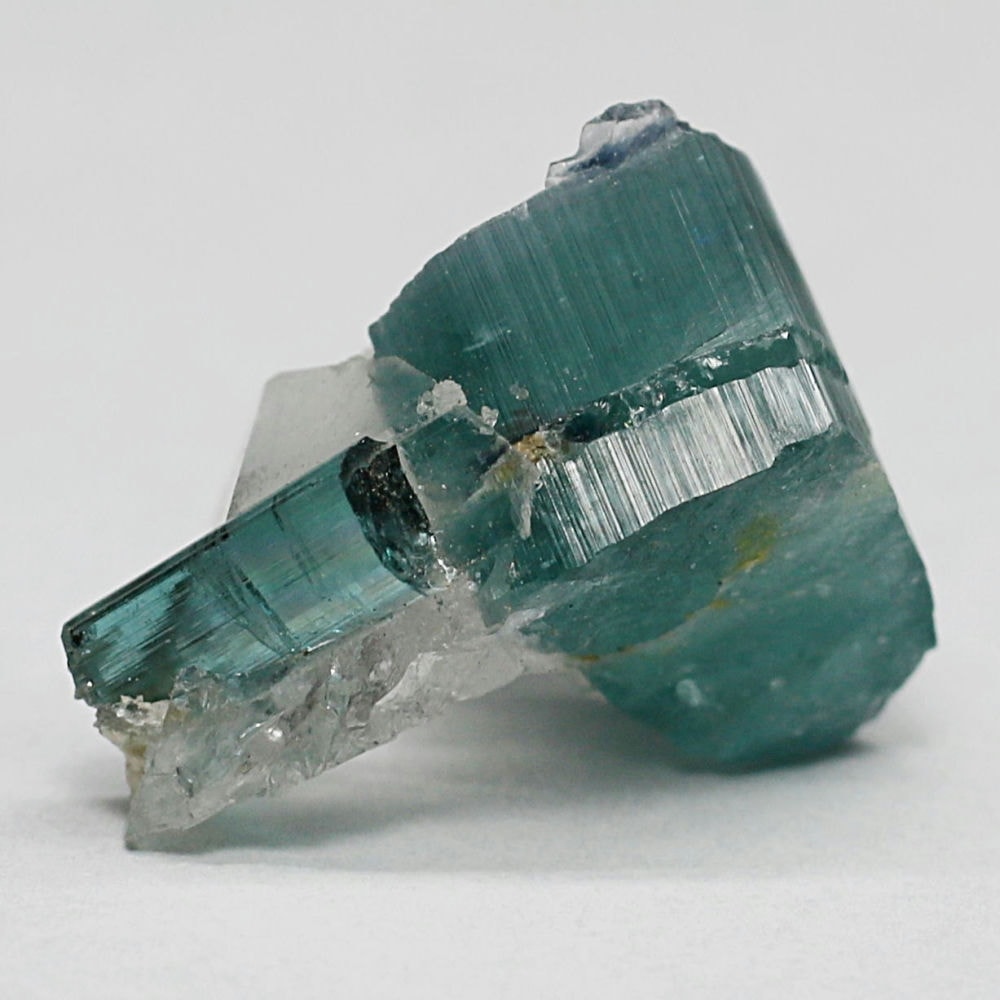 希少]インディゴブルートルマリン結晶原石/水晶共生（インディゴライト