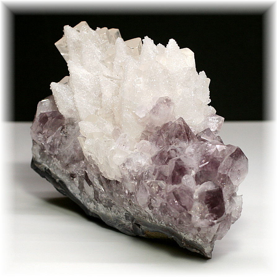 ブラジル産]アメジストオンカルサイトクラスター/原石 - 埼玉県吉川市