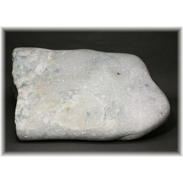 糸魚川産]翡翠原石 - 埼玉県吉川市の天然石専門店・水晶パワーストーン