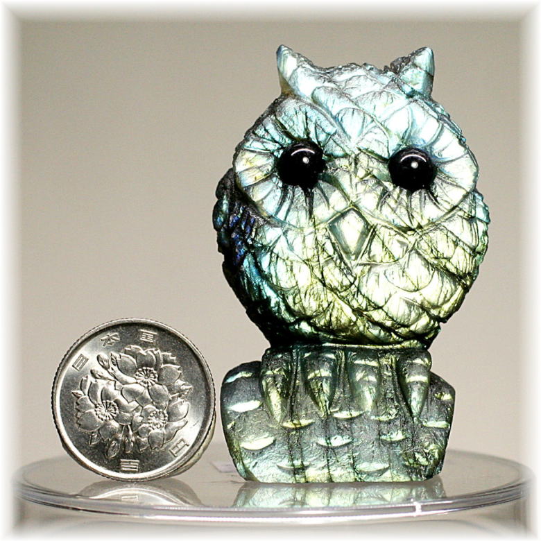 マダガスカル産]ラブラドライト彫刻フクロウ（置物） - 埼玉県吉川市の