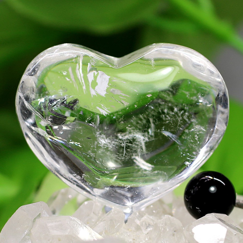 ブラジル産] 天然水晶ハートシェイプ - 埼玉県吉川市の天然石専門店