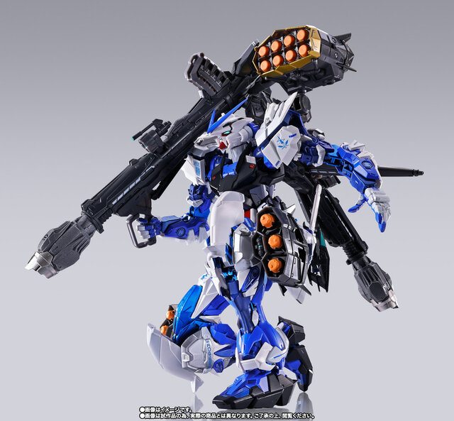 これが“最新”の「METAL BUILD ガンダムアストレイブルーフレーム