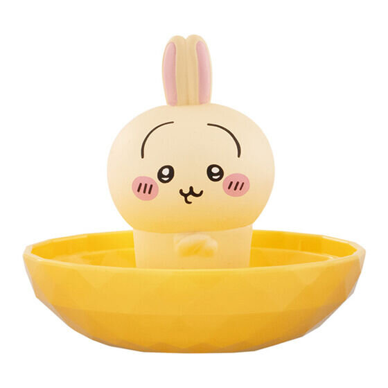 ちいかわ」といっしょに“アクセサリー”を飾れる！高級感ある