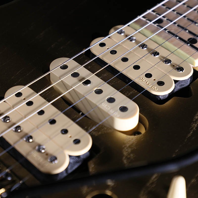 Ibanez（アイバニーズ）の2018楽器フェア出展記念特別企画 ”GOLD