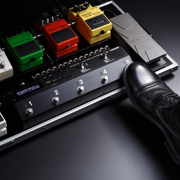 BOSS ES-5 [EFFECT SWITCHING SYSTEM] ループスイッチャー ボス