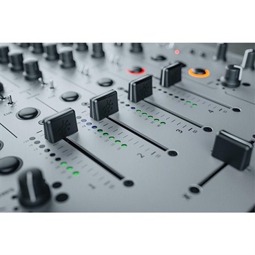 ALLEN&HEATH Xone:96 【USB端子内蔵4chDJミキサー】(アレンアンド