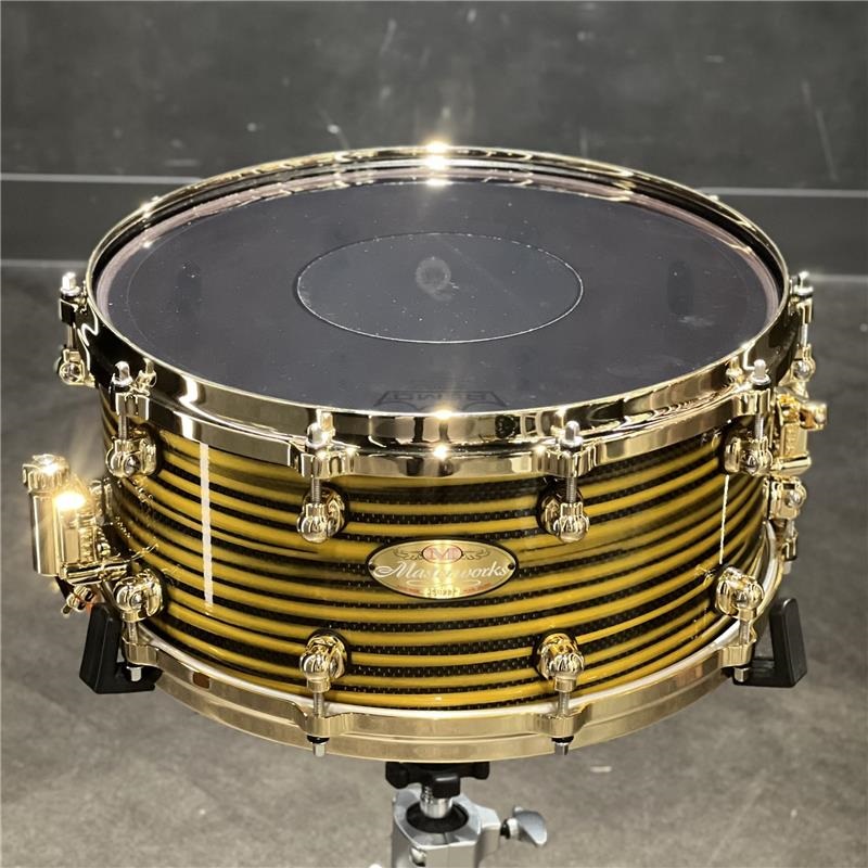 Pearl Masterworks Snare Drum 14x6.5 -Gold Swirl on Black Carbon