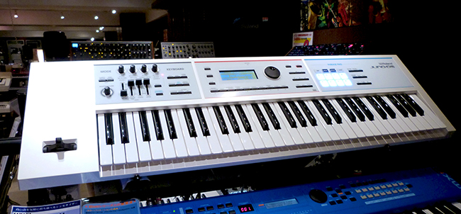 Roland JUNO-DS61」の新機能を動画でご紹介！ | イケベ デジタルタワー