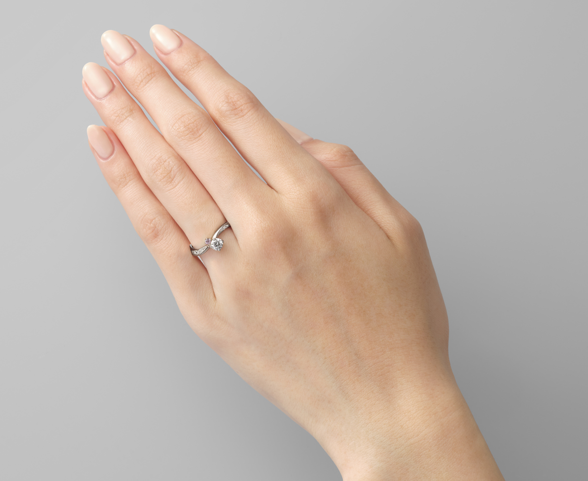 ジェミニ｜婚約指輪（エンゲージリング）｜I-PRIMO（アイプリモ）