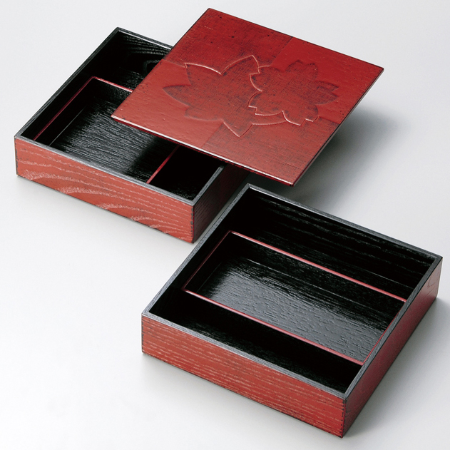 赤い葉型香合 木箱付き 赤い葉型香合 木箱付き