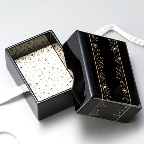 牡丹彫 小箱 朱／黒 漆塗り・木製 12-12704/12705 漆器の井助