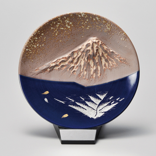 沈金陶皿 写し桜富士 スタンド付 12-13602 漆器の井助