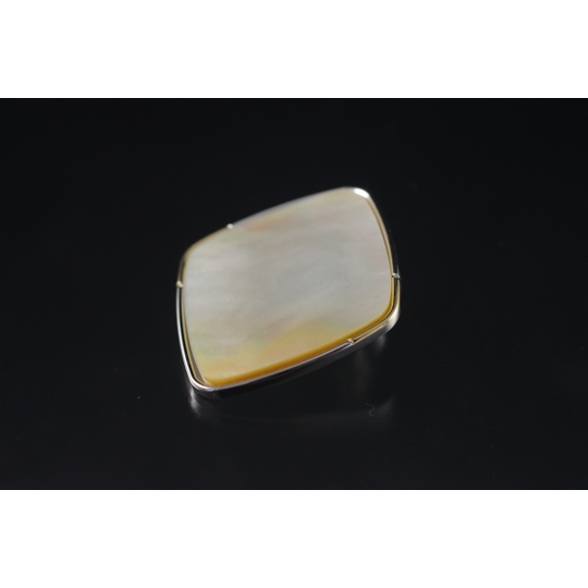 天然石ブローチ 白蝶貝 天然石販売 名取貴石 天然石・国産原石の専門店